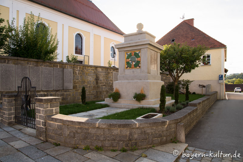 Kriegerdenkmal in Röhrnbach