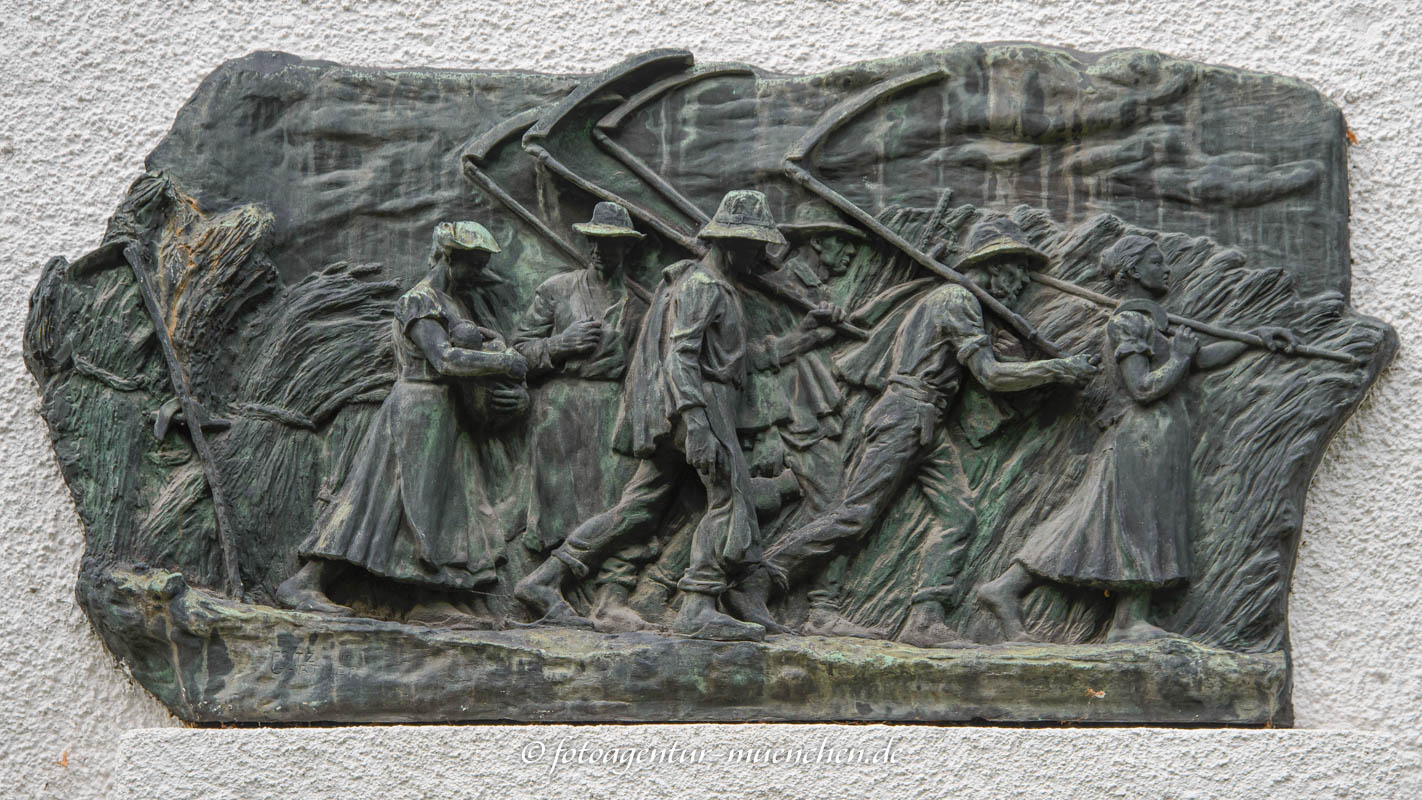 Schnitterinnen – Denkmal/Kunstwerk in München