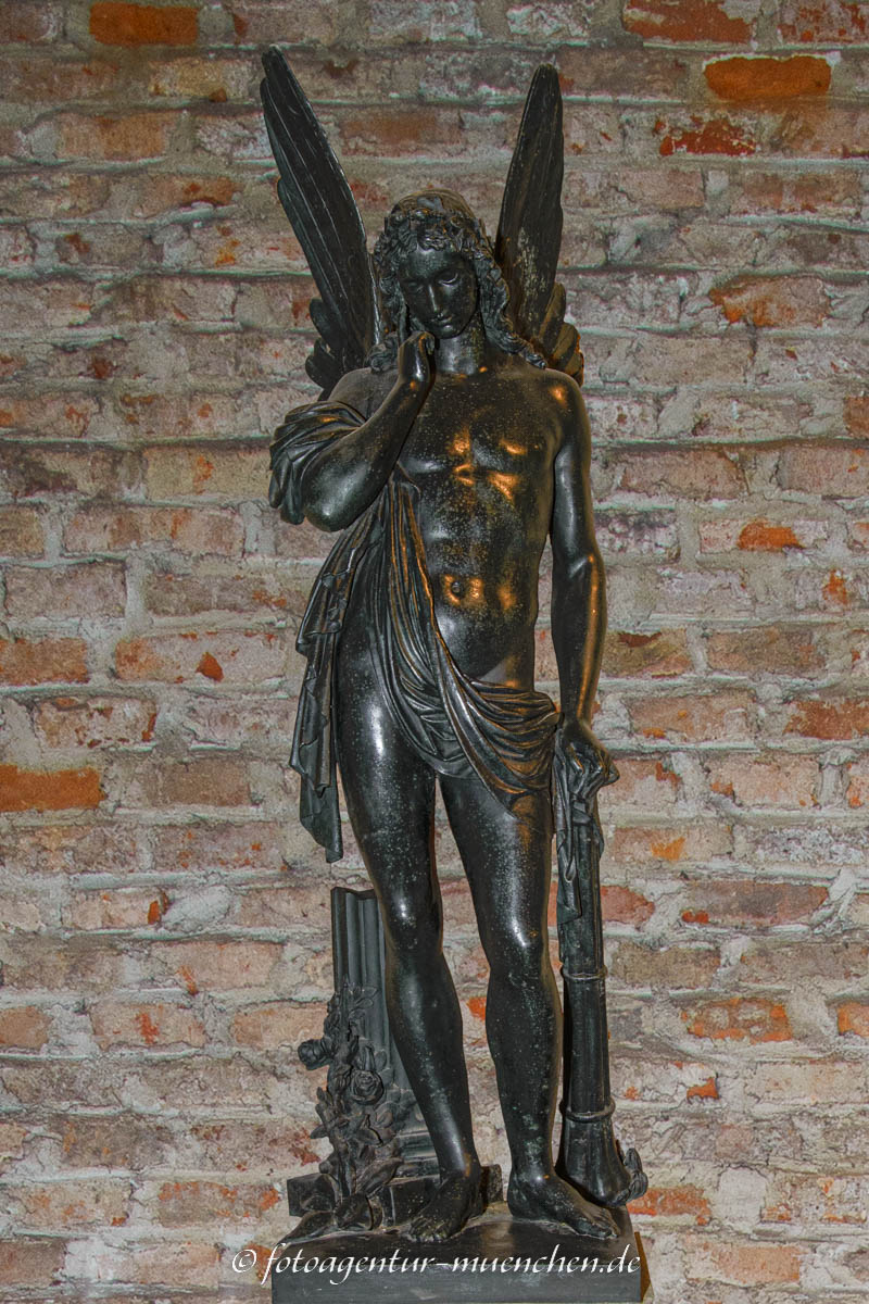 Thanatos – Denkmal/Kunstwerk in München