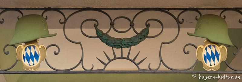Kriegerdenkmal Detail Neustift (Freising)