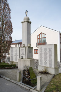Kriegerdenkmal