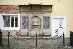 Kriegerdenkmal