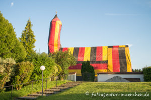 St. Coloman in Nationalfarben