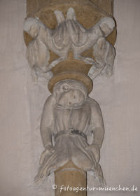 Gerhard Willhalm – Pfeilerfigur