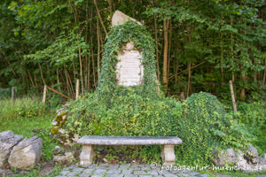 Denkmal Cramer-Clett