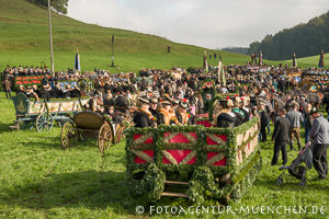 Leonhardifahrt in Reichersdorf