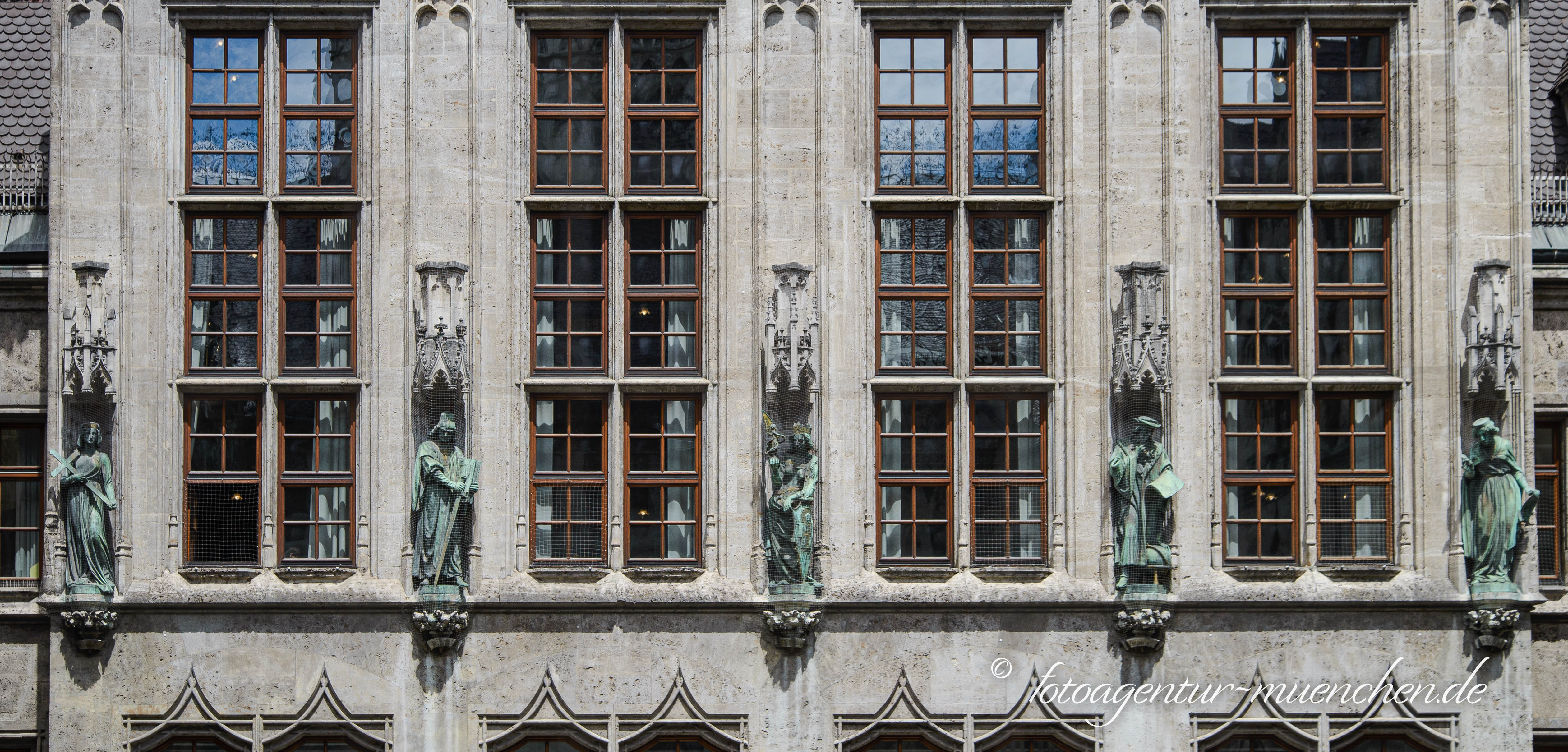 Neues Rathaus - Bibliothektstrakt