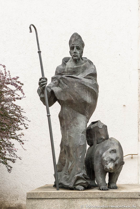 Heiliger Korbinian – Denkmal/Kunstwerk in München