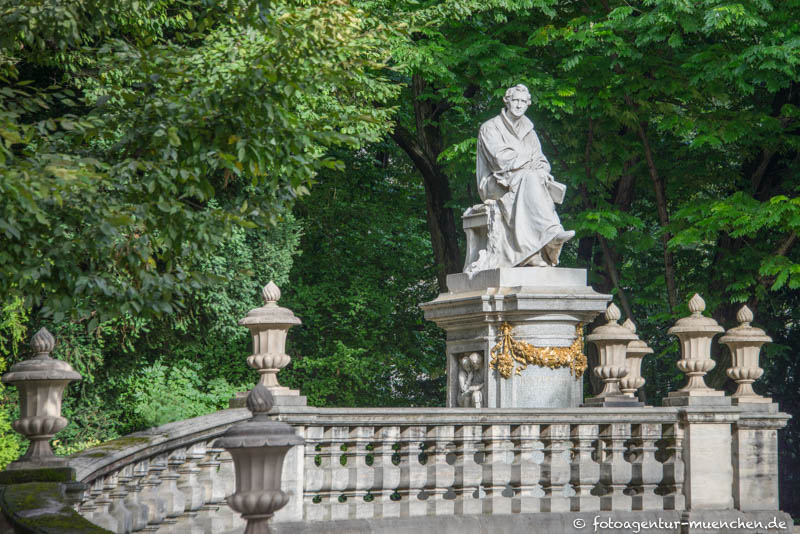 Justus von Liebig – Denkmal/Kunstwerk in München