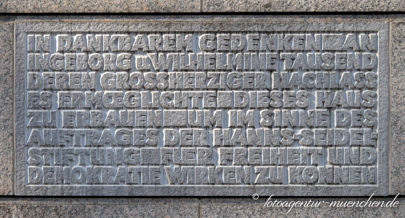 Gedenktafel - Hanns-Seidel-Stiftung