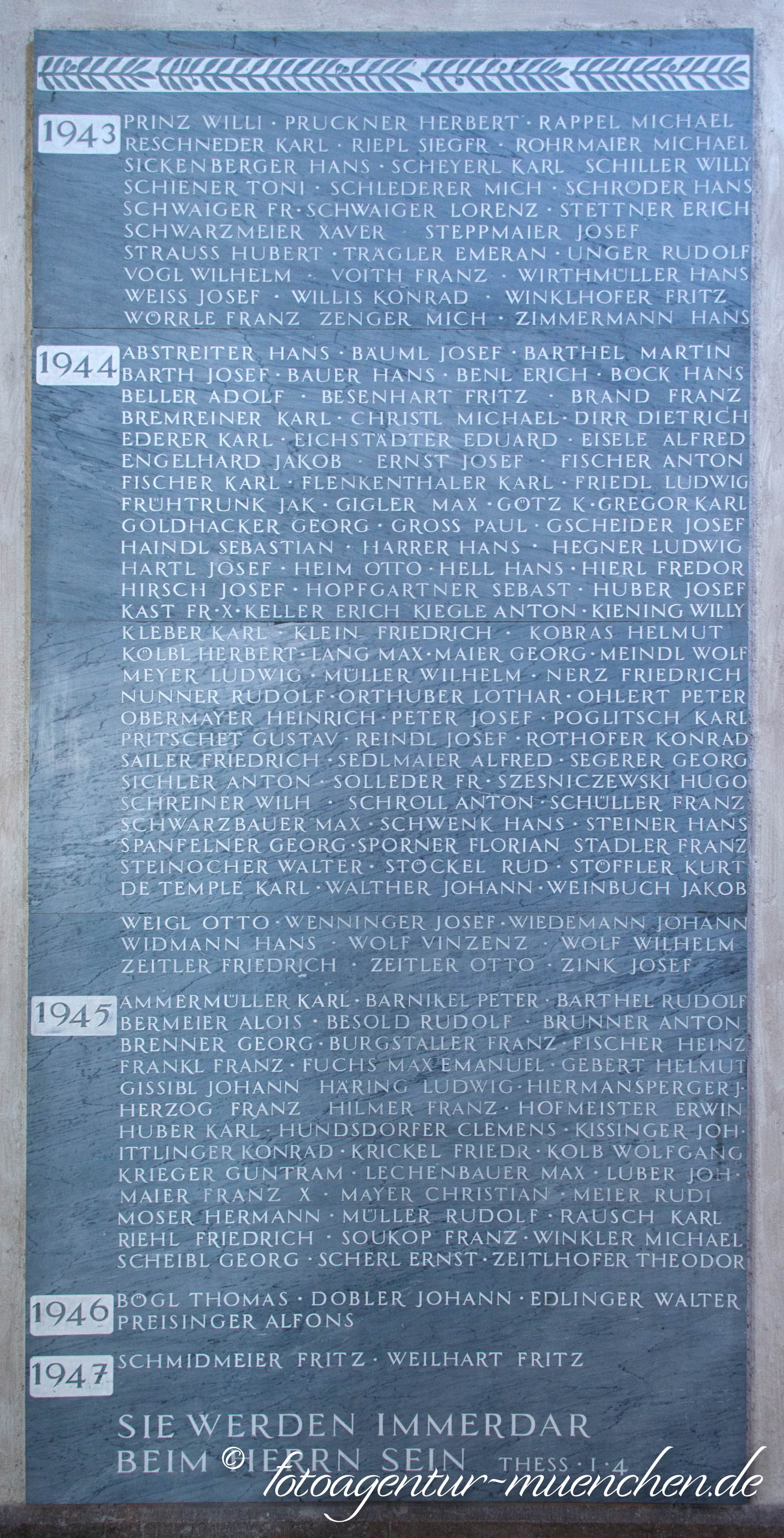 Kriegergedenktafel - St. Benno