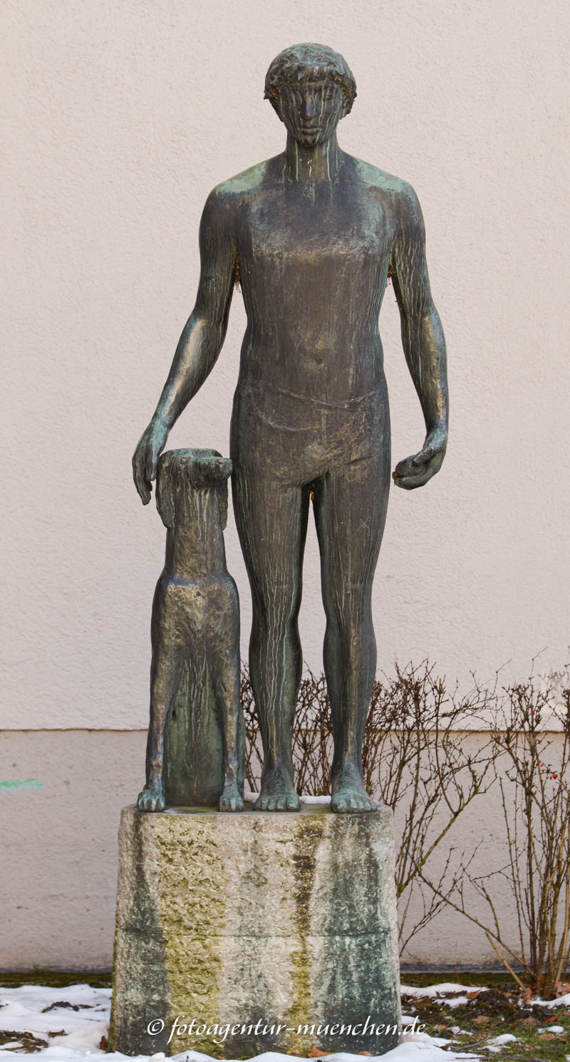 Mann mit Hund – Denkmal/Kunstwerk in München