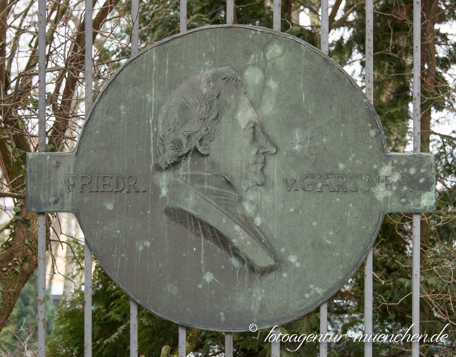Gedenkrelief für Friedrich von Gärtner