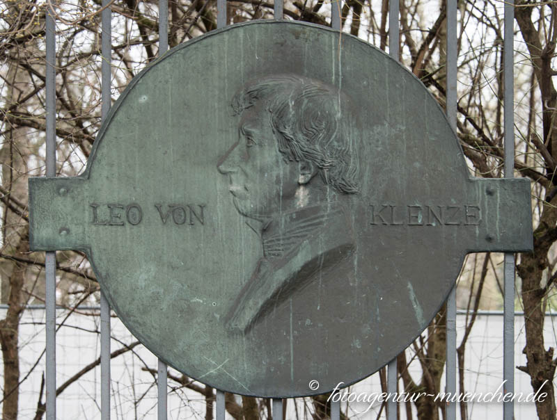 Gedenkrelief für Leo von Klenze – Denkmal/Kunstwerk in München
