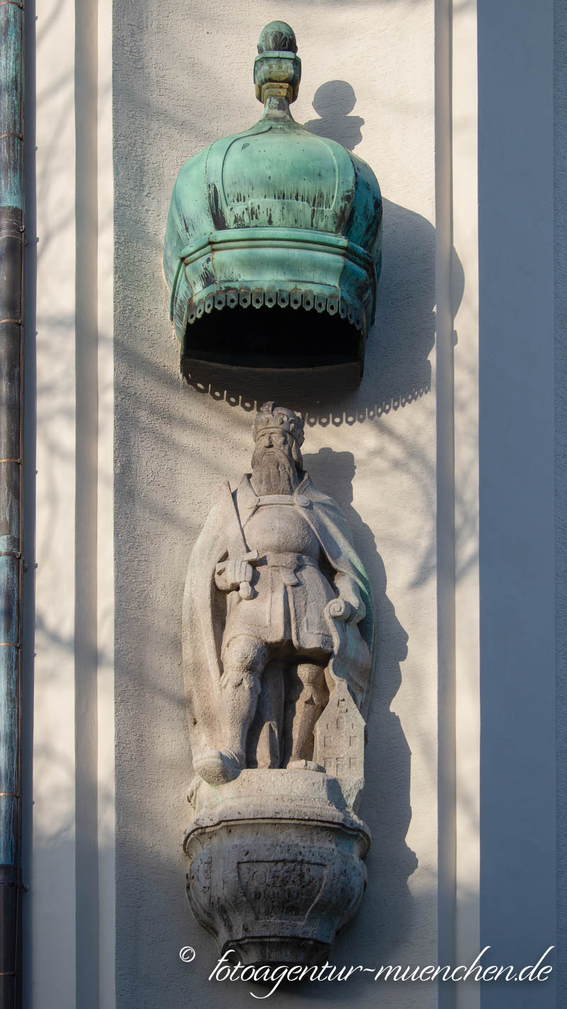 Herzog Otto der Erlauchte – Denkmal/Kunstwerk in München