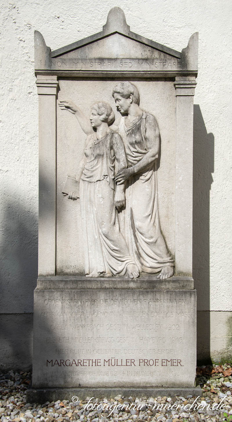 Margarete Müller Prof. Emer. – Denkmal/Kunstwerk in München