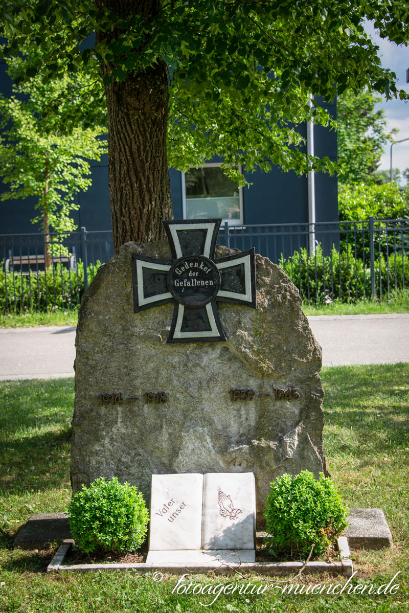 Kriegerdenkmal - Kulmbacher Platz – Denkmal/Kunstwerk in München