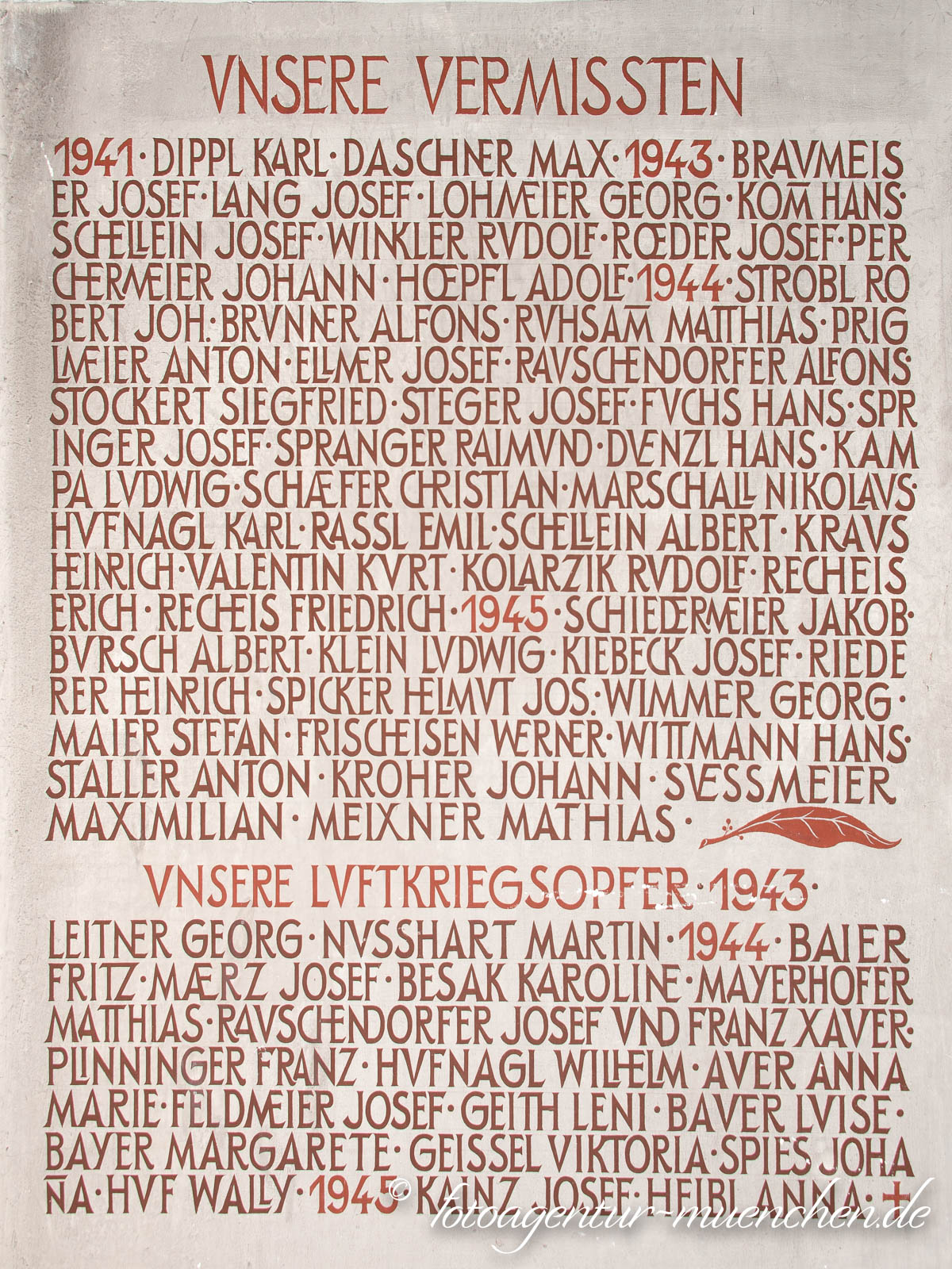 Kriegergedenktafel - St. Pius