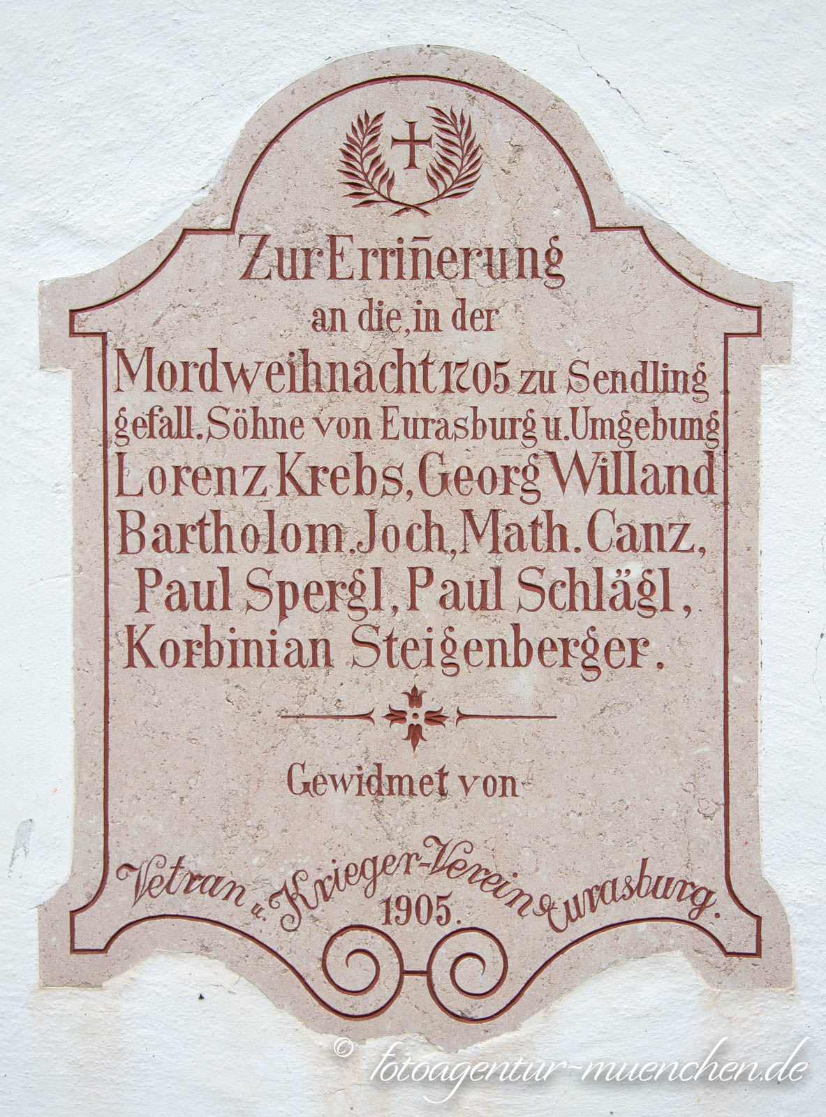 Kriegerdenkmal - Sendlinger Mordweihnacht