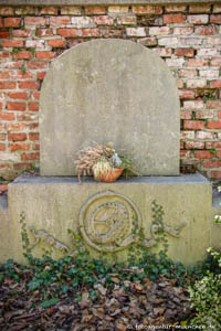Grab - Georg von Reichenbach – Foto aus München