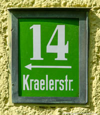 Hausnummer - Kraelerstraße 14 – Foto aus München