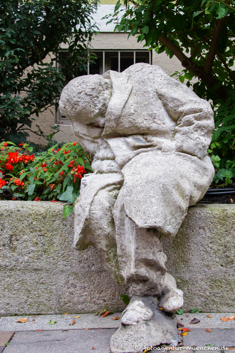 Die kalte Nacht – Denkmal/Kunstwerk in München