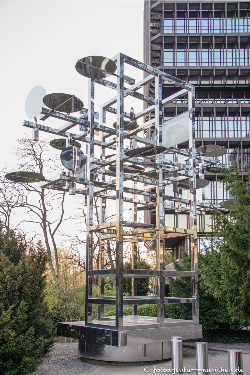Chronos 10b – Denkmal/Kunstwerk in München
