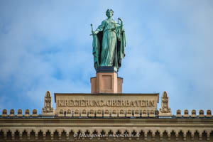 Justitia - Regierung von Oberbayern – Foto aus München