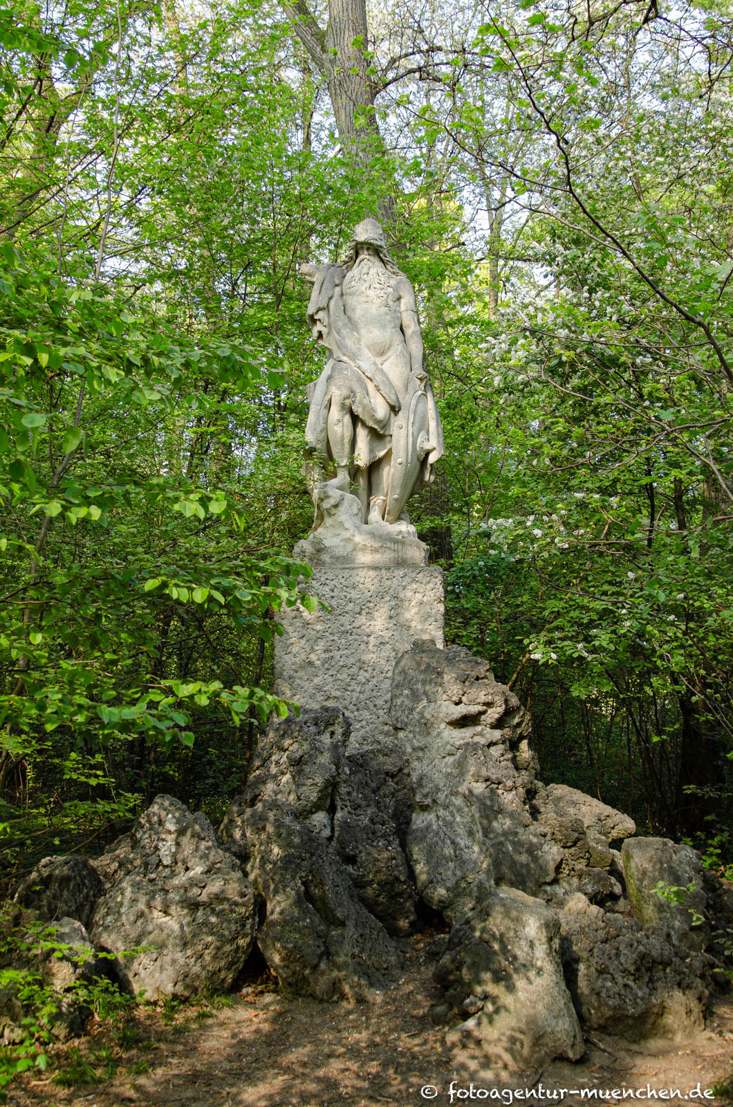 	Wotanskulptur