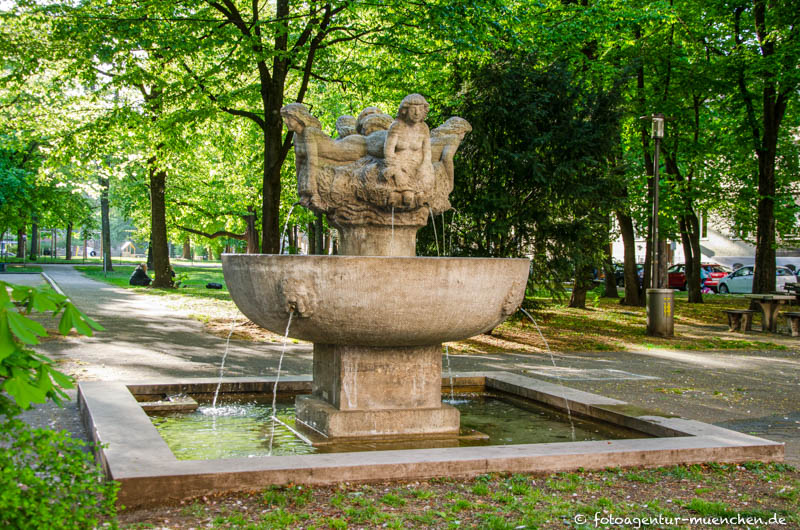 Nymphenbrunnen – Denkmal/Kunstwerk in München