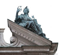Krumpper Hans - Liegefigur - Justitia