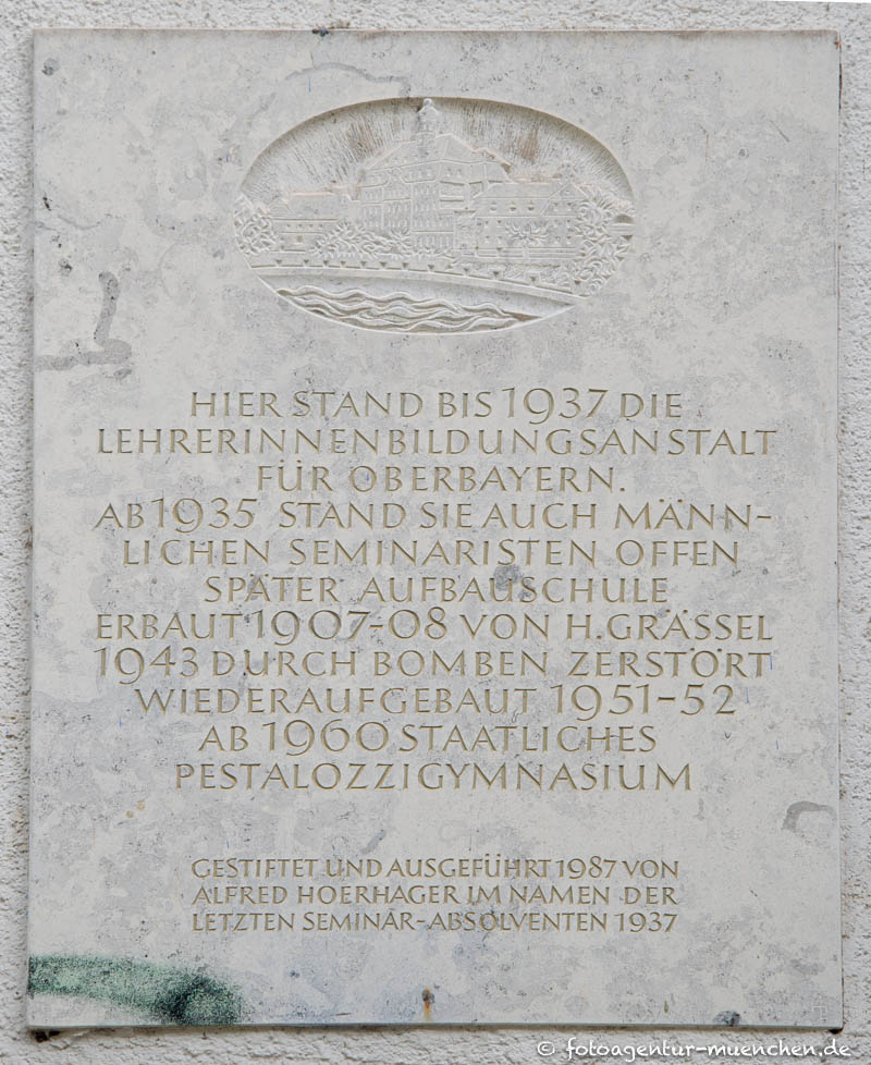 Gedenktafel Lehrerinnenbildungsanstalt