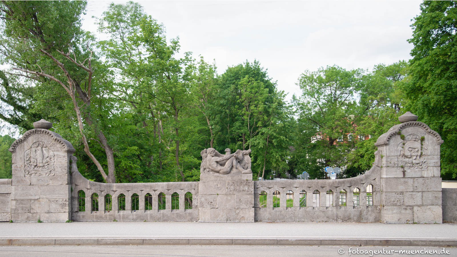 Max-Joseph-Brücke - Detail