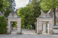 Eingang zum Waldfriedhof – Foto aus München