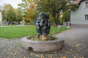 Fazekas Angelika - Brunnen - Drachentöter