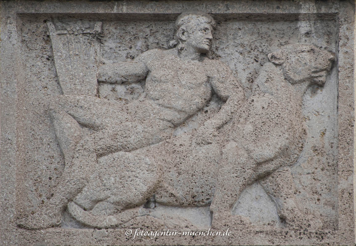 Idealismus – Denkmal/Kunstwerk in München