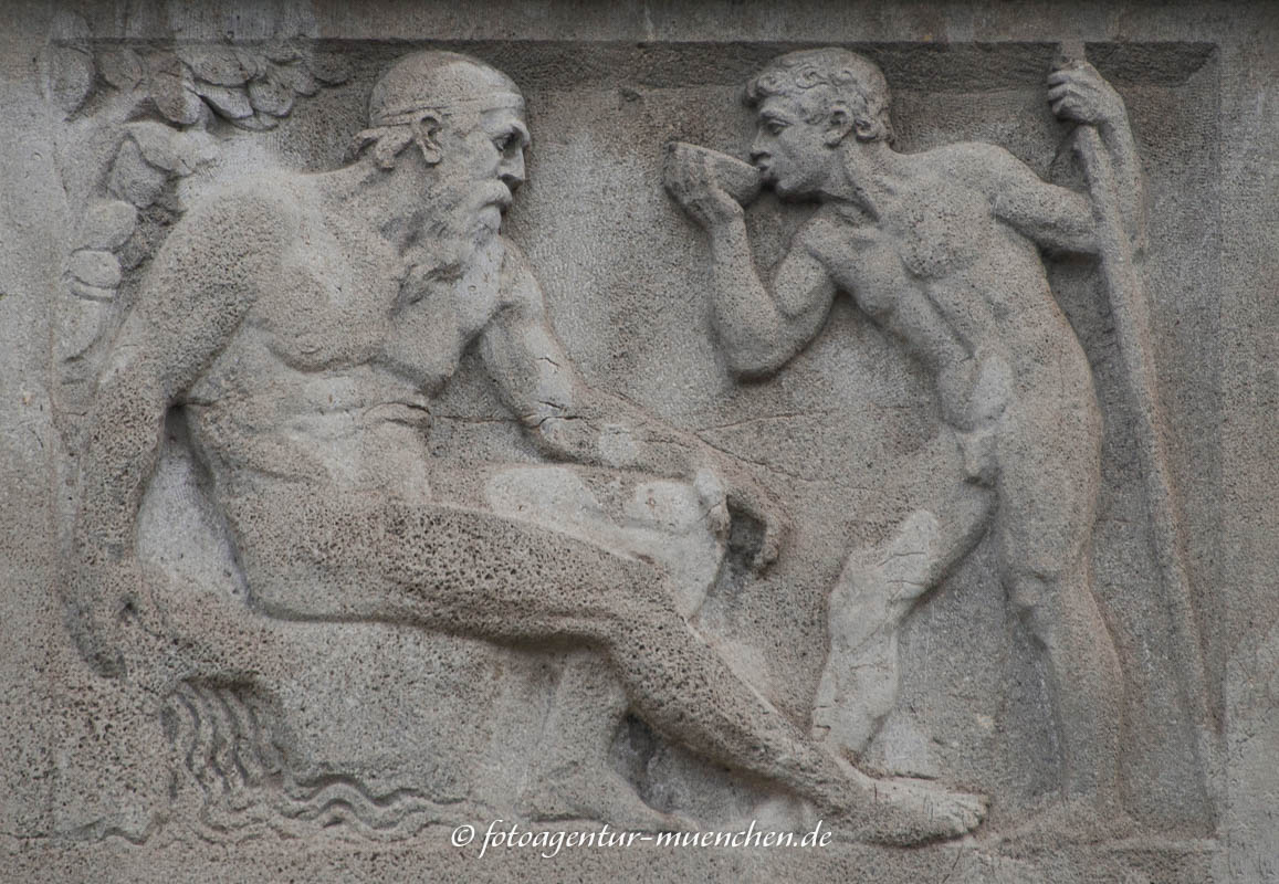 Wissensdurst – Denkmal/Kunstwerk in München