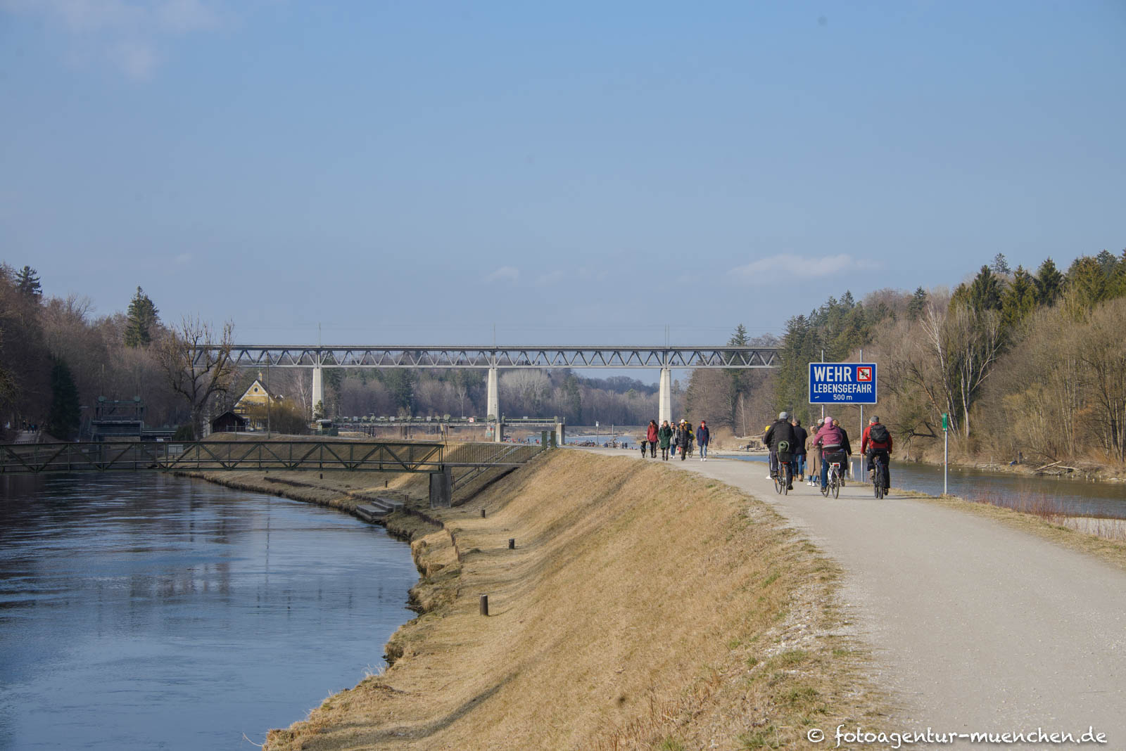 Großhesseloher Brücke (1857-1983)