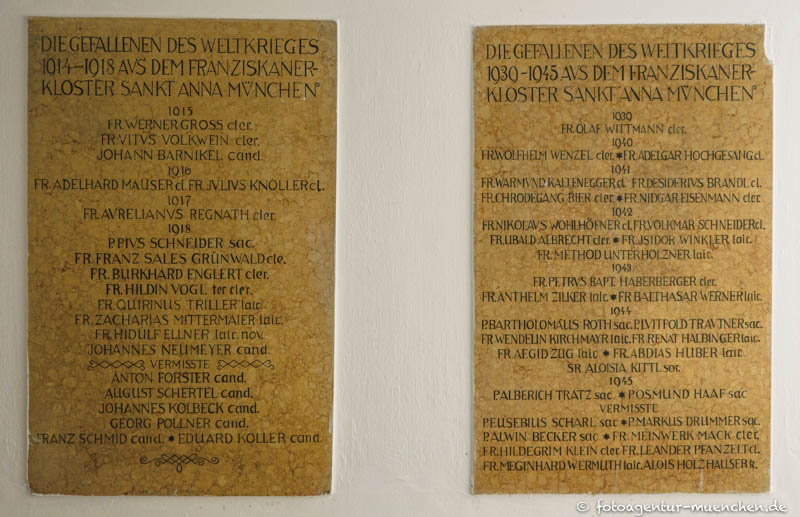 Kriegerdenkmal - Sankt-Anna-Klosterkirche