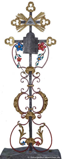 Gerhard Willhalm – Schmiedeisenkreuz - Waldfriedhof