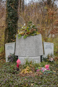 Grab - Wilhelm Hoegner – Foto aus München