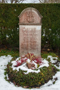 Gerhard Willhalm – Grab - Friedrich Zahn