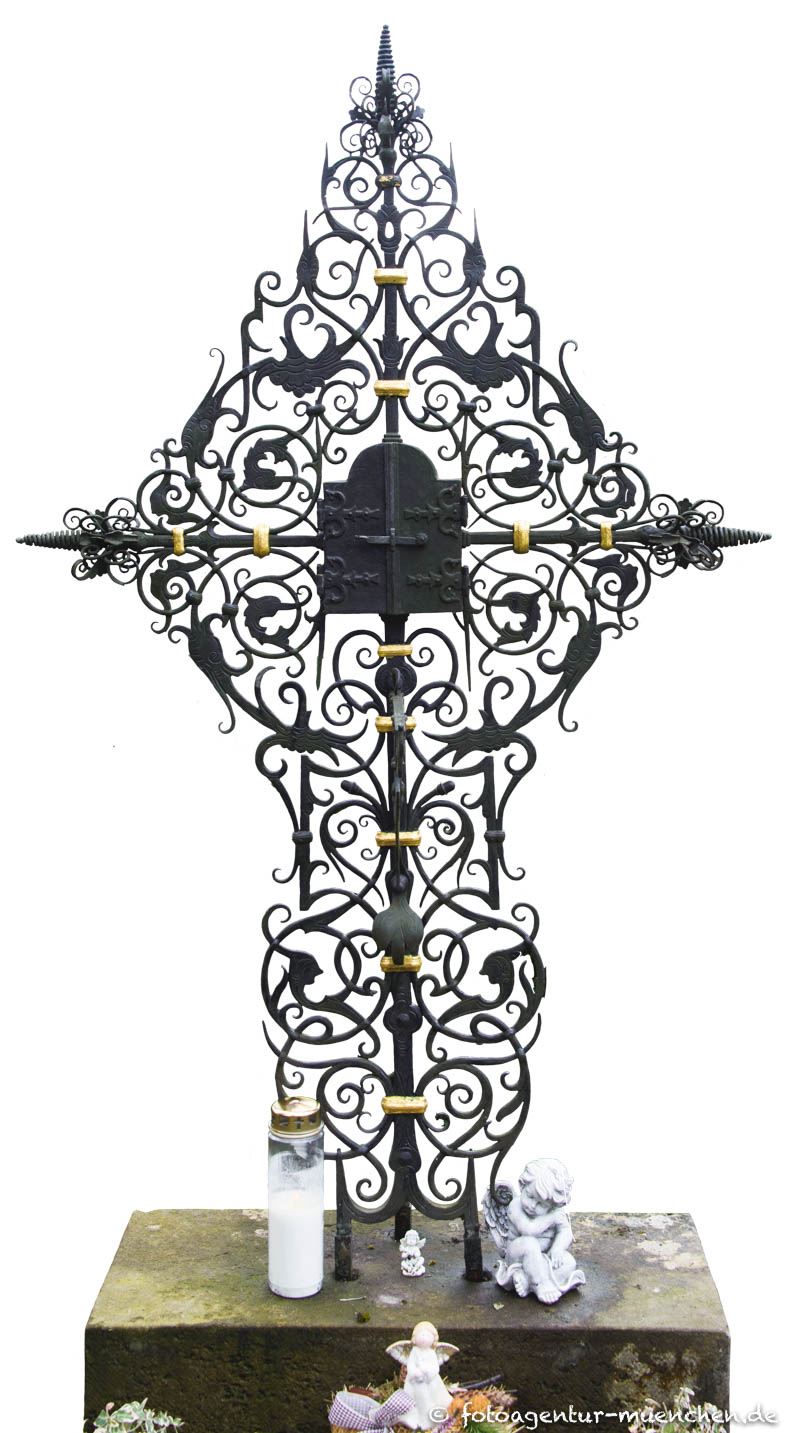 Grabkreuz - Nymphenburger Friedhof