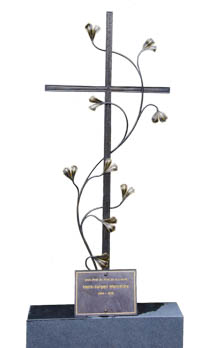 Gerhard Willhalm – Grabkreuz Nymphenburger Friedhof