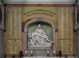 Kriegerdenkmal - St. Magret – Foto aus München