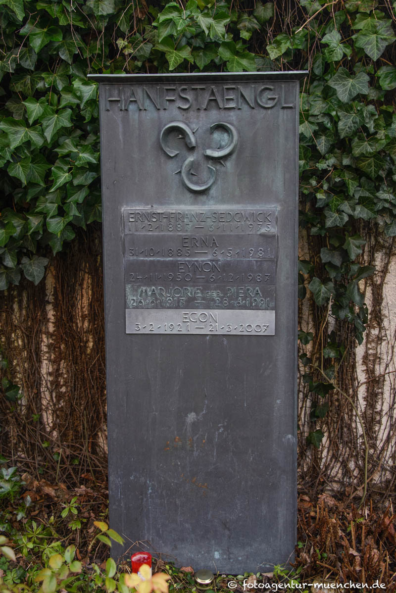Hanfstaengl Eynon