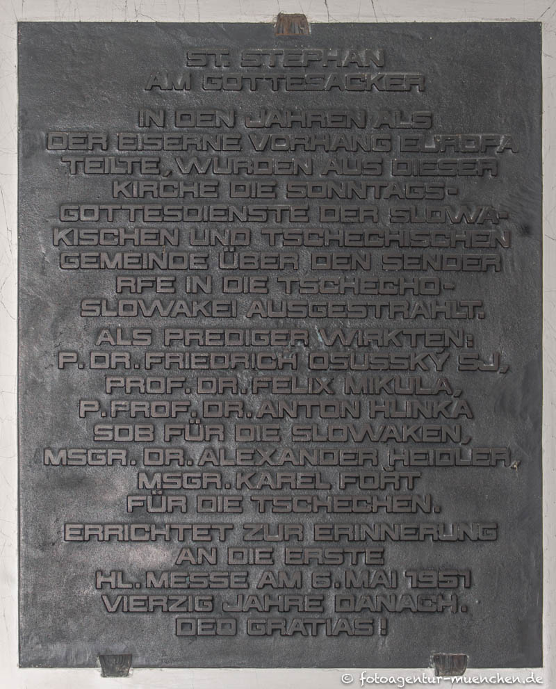 Gedenktafel - Heilige Messen im Kalten Krieg