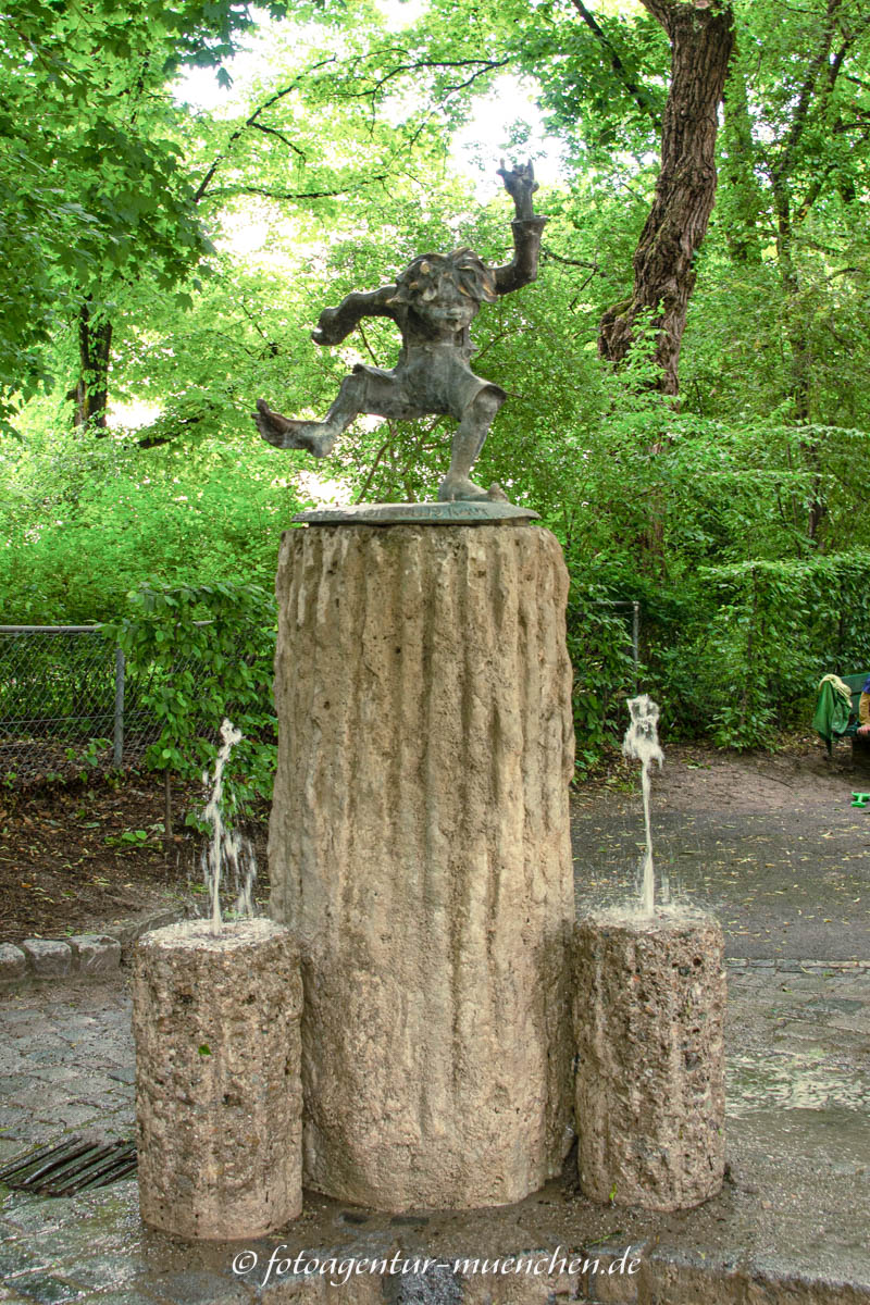 Pumucklbrunnen – Denkmal/Kunstwerk in München