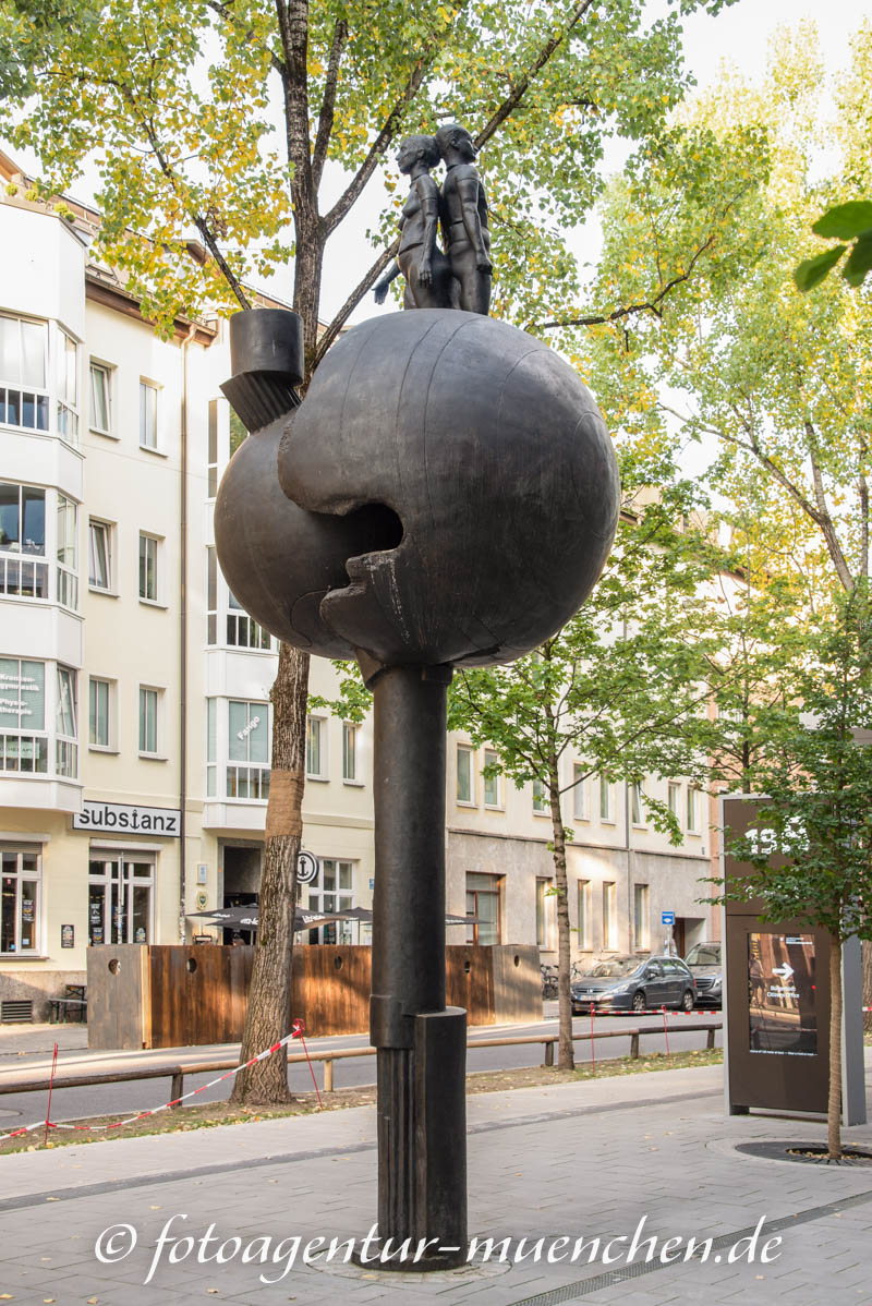 Baumzeichen 2 – Denkmal/Kunstwerk in München