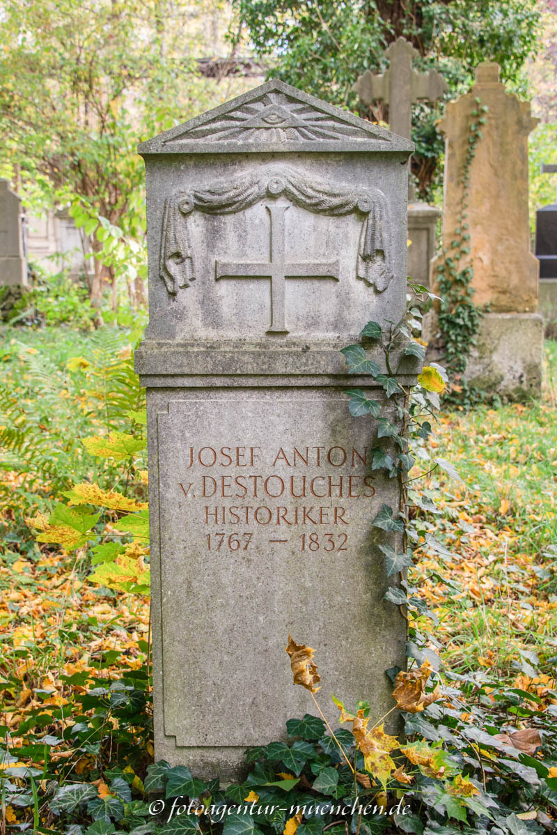 Destouches Ernst von